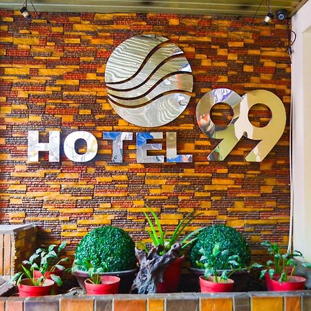 Hotel 99 Cubao Quezon City Exterior photo